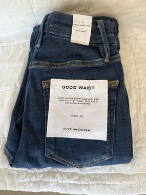 Good American Dark Blue Denim Skinny Jeans Label View